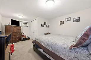 81 Franklin St, Elmont, NY 11003 - Photo 31