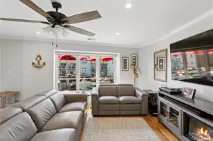 94 Pacific Blvd, Long Beach, NY 11561 - Photo 9