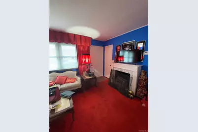 85 Stellenwerf Avenue, Islip Terrace, NY 11752 - Photo 27