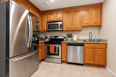 119 Country Club Lane, Pomona, NY 10970 - Photo 7