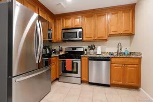 119 Country Club Ln, Pomona, NY 10970 - Photo 7