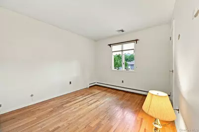 86 39th Street, Islip, NY 11751 - Photo 15