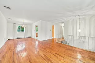 86 39th St, Islip, NY 11751 - Photo 5