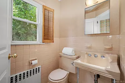 132 Laurel Avenue, Larchmont, NY 10538 - Photo 29