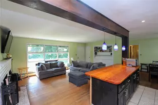 203 Maple Ln, Hurley, NY 12443 - Photo 9