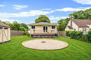 24 Trafalgar Dr, Shirley, NY 11967 - Photo 29