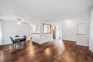 24 Trafalgar Dr, Shirley, NY 11967 - Photo 11