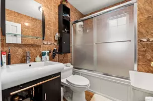 66-02 78th St, Middle Village, NY 11379 - Photo 29