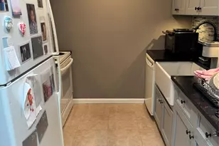 134 Eastbourne Ct, Ridge, NY 11961 - Photo 5