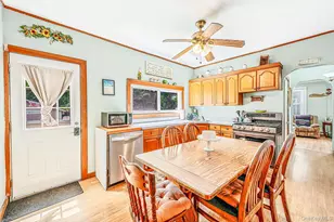 14 Richard Ave, Islip Terrace, NY 11752 - Photo 15