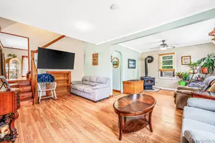 14 Richard Ave, Islip Terrace, NY 11752 - Photo 9