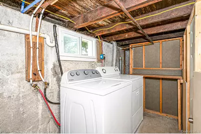 14 Richard Avenue, Islip Terrace, NY 11752 - Photo 27