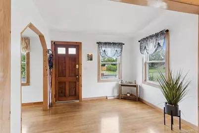 34 W End Avenue, East Quogue, NY 11942 - Photo 13