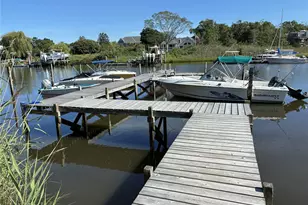34 West End Ave, East Quogue, NY 11942 - Photo 31