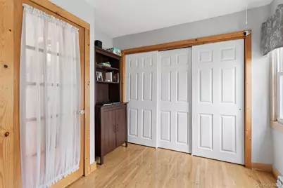 34 W End Avenue, East Quogue, NY 11942 - Photo 27