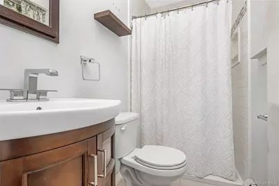 393 W End Avenue, Shirley, NY 11967 - Photo 15