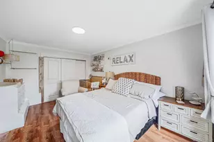 4 Edwards St, Roslyn Heights, NY 11577 - Photo 17
