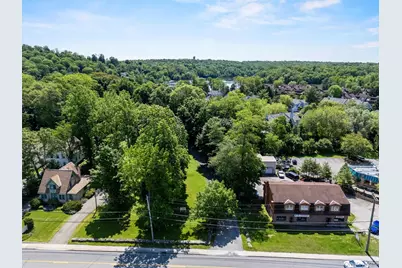 1860 E Main Street #1, Mohegan Lake, NY 10547 - Photo 13