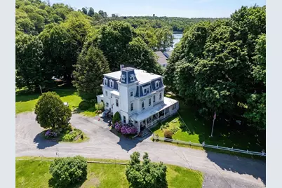 1860 E Main Street #1, Mohegan Lake, NY 10547 - Photo 5