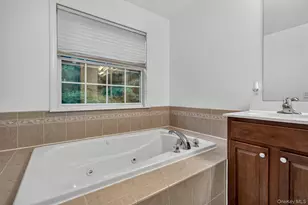 7 Gillian Ct, Monroe, NY 10950 - Photo 31