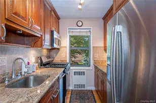 485 E Lincoln Ave, Mount Vernon, NY 10552 - Photo 7