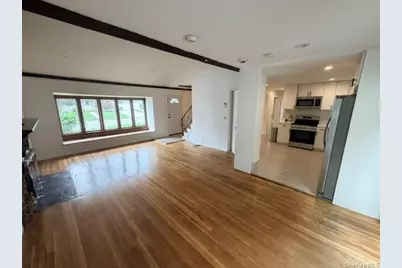 64 Lynwood Drive, Valley Stream, NY 11580 - Photo 9