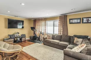 782 Norman Dr, North Bellmore, NY 11710 - Photo 5