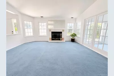 6 Oakdale Court, Ridge, NY 11961 - Photo 3