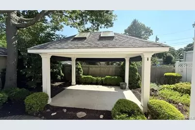 283 William Floyd Parkway, Shirley, NY 11967 - Photo 5