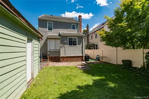 533 Marcellus Rd, Williston Park, NY 11596 - Photo 25
