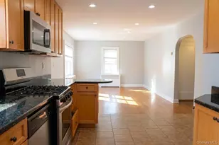 8 Washington Pl, White Plains, NY 10603 - Photo 9
