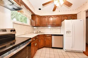204 Franklin St, Massapequa Park, NY 11762 - Photo 17