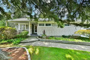 204 Franklin St, Massapequa Park, NY 11762 - Photo 3
