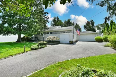 204 Franklin Street, Massapequa Park, NY 11762 - Photo 1