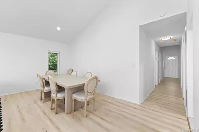15 Church Street, Great Neck, NY 11023 - Photo 11