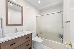 15 Church St, Great Neck, NY 11023 - Photo 17