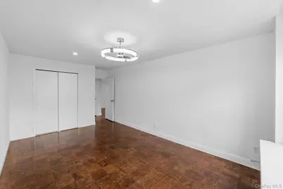16 Lake Street #7J, White Plains, NY 10603 - Photo 21
