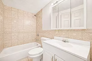 2356 Walnut Ave, Ronkonkoma, NY 11779 - Photo 15