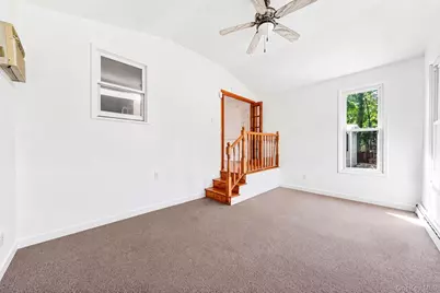 2356 Walnut Avenue, Ronkonkoma, NY 11779 - Photo 9