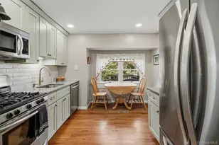 929 Freedom Plains Rd, Poughkeepsie, NY 12603 - Photo 7