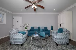 3-4B Dark Hollow Rd, Port Jefferson, NY 11777 - Photo 5