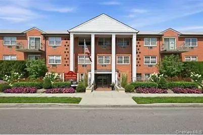 250 Village Avenue N #A14, Rockville Centre, NY 11570 - Photo 1