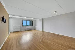 701 Pelham Rd, New Rochelle, NY 10805 - Photo 5