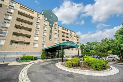 701 Pelham Road #PH3, New Rochelle, NY 10805 - Photo 1