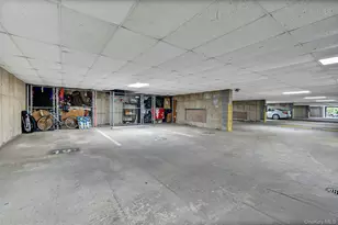701 Pelham Rd, New Rochelle, NY 10805 - Photo 23