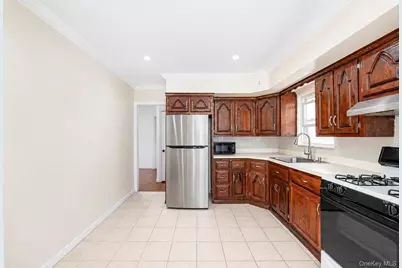 730 Goodrich Street, Uniondale, NY 11553 - Photo 11