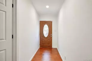 730 Goodrich St, Uniondale, NY 11553 - Photo 9