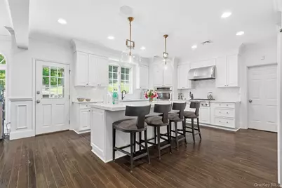 24 Meadow Hill Place, Armonk, NY 10504 - Photo 5