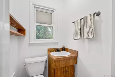 47 Waterbury Parkway, Cortlandt Manor, NY 10567 - Photo 17