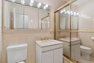 17-85 215th St, Bayside, NY 11360 - Photo 15